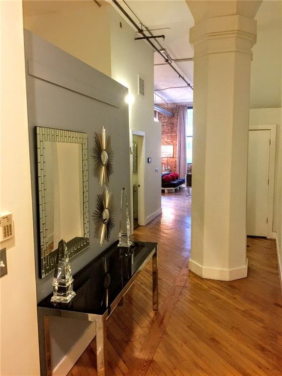 87 Peachtree Street - Photo 1