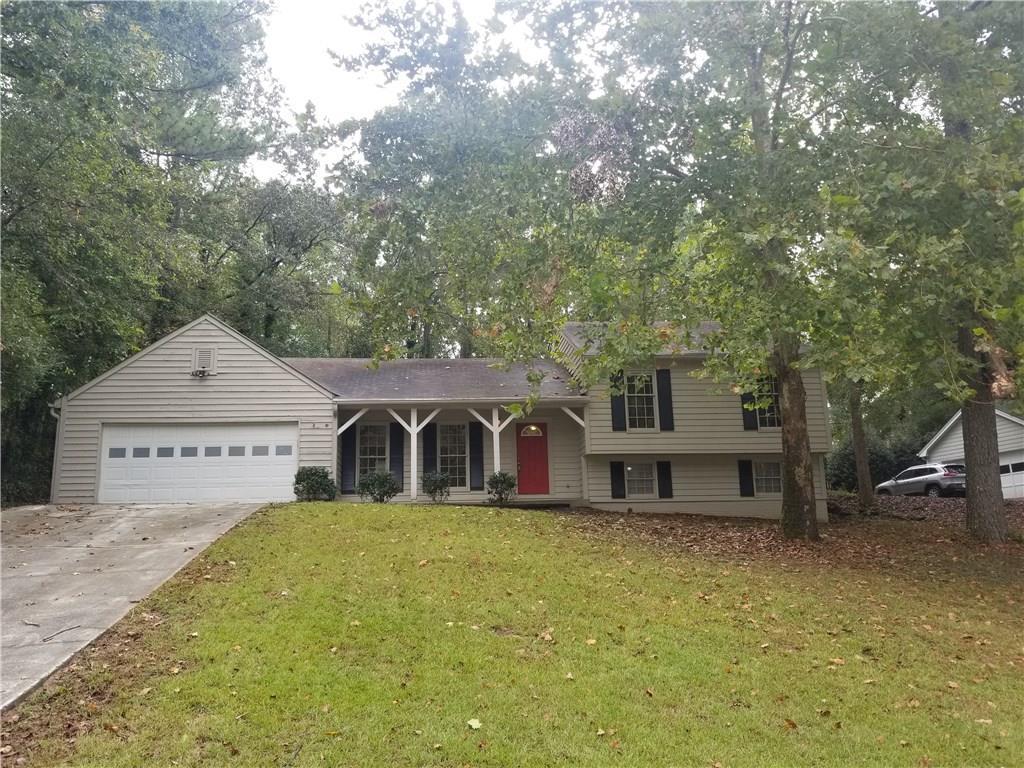 2864 Creekwood Drive - Photo 1