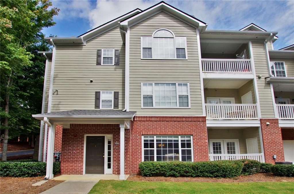 5020 Woodland Lane - Photo 1