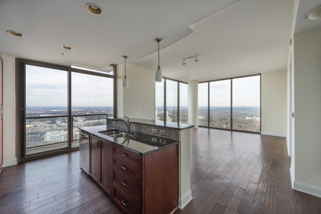 270 17th Street - Photo 1
