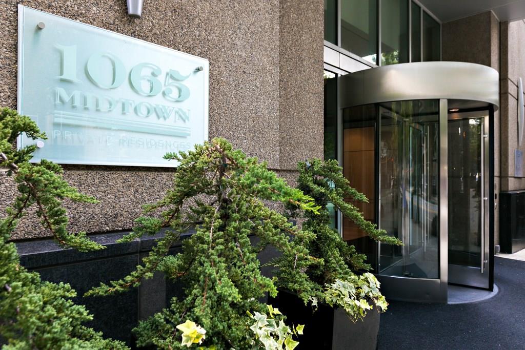 1065 Peachtree Street - Photo 1