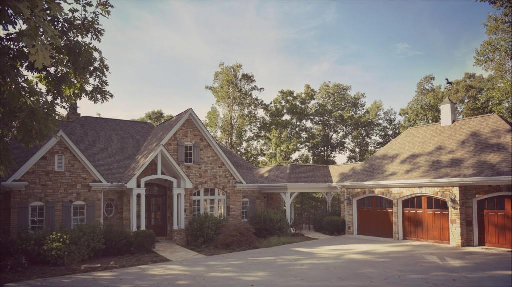 215 Panorama Drive - Photo 1