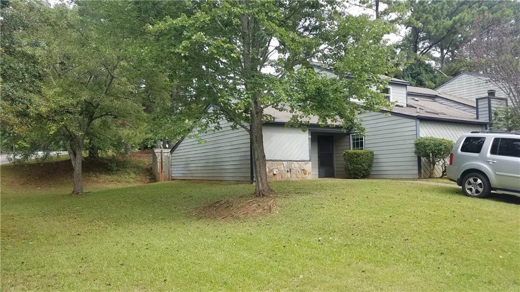 260 Pam Lane - Photo 1