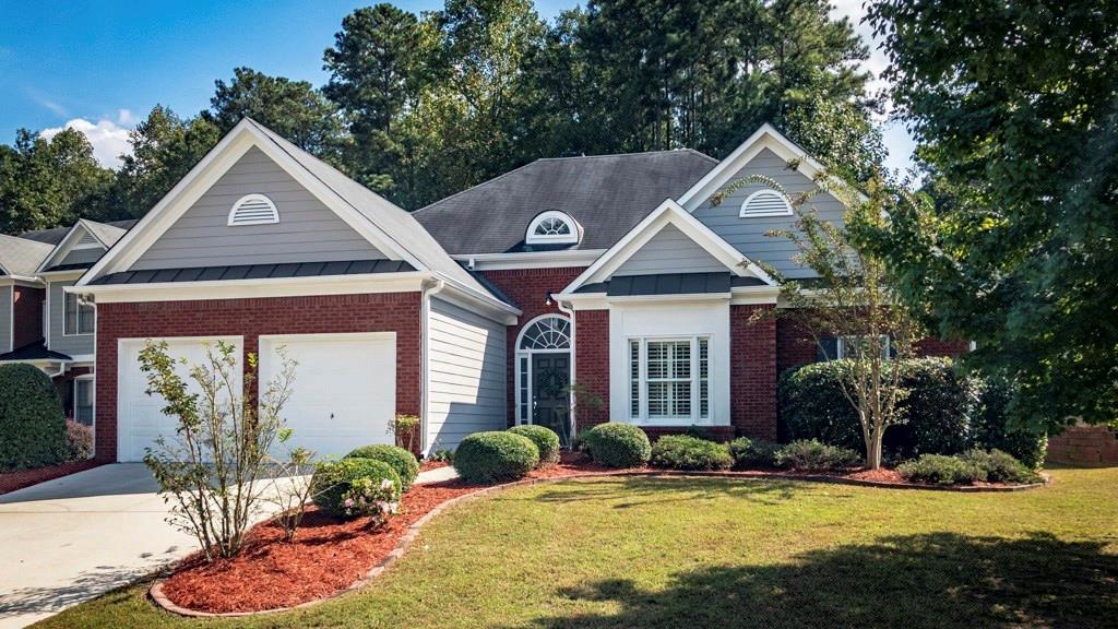 5727 Vinings Retreat Way - Photo 1