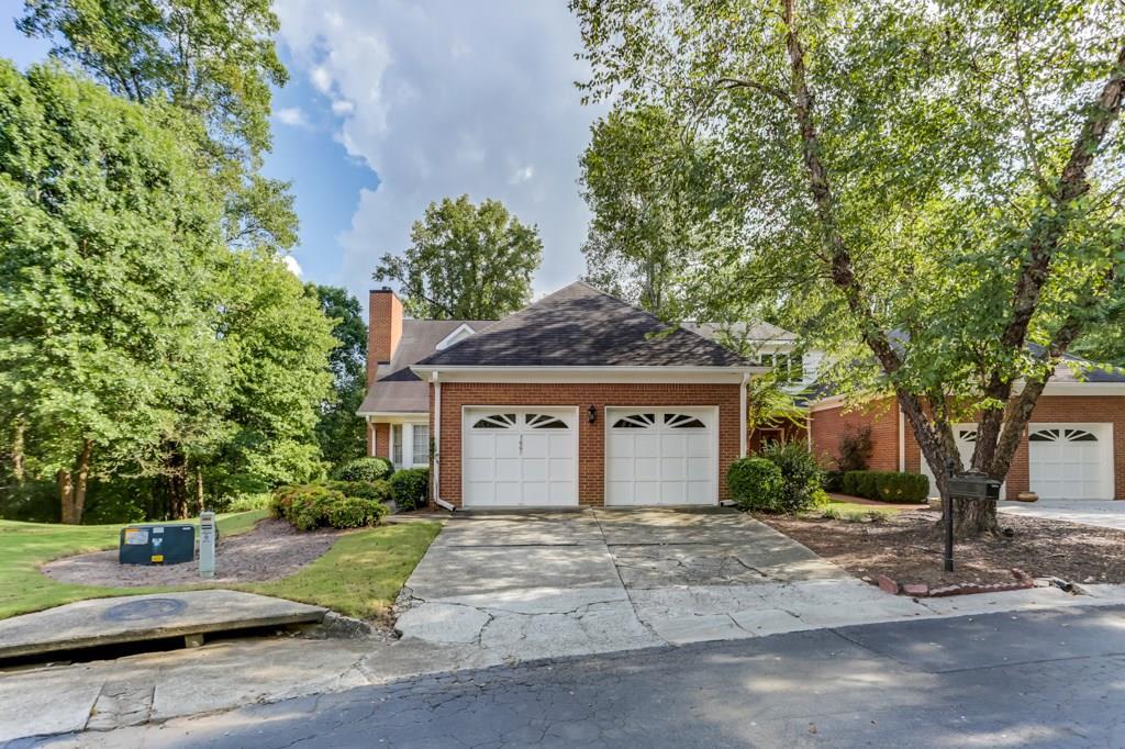 3667 Wedgewood Chase - Photo 1