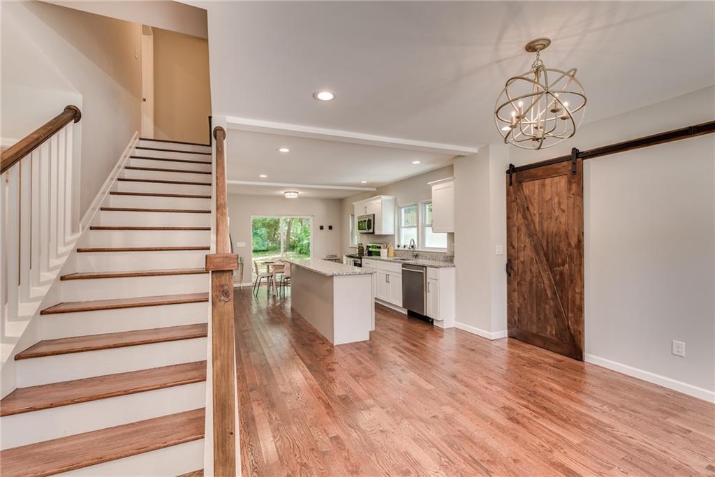 622 Daniel Avenue - Photo 1