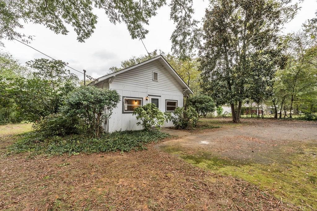 1827 Old Dixie Highway - Photo 1