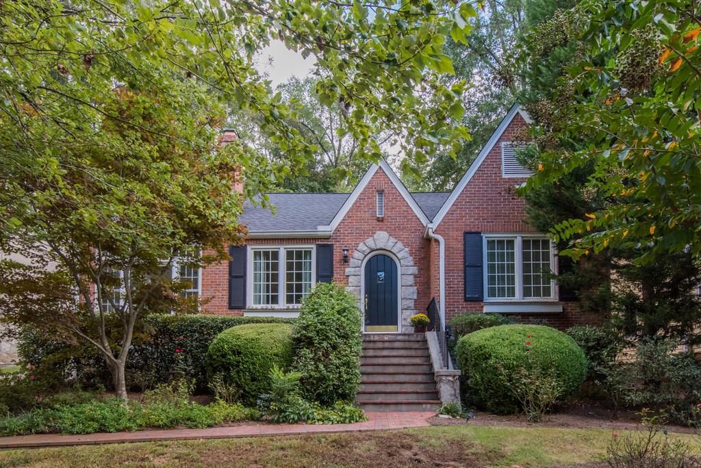 509 Princeton Way - Photo 1