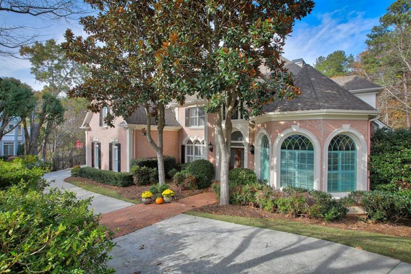 8696 River Bluff Lane - Photo 1