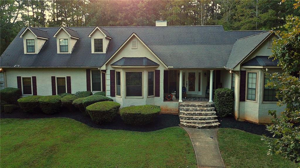 185 Darwish Drive - Photo 1