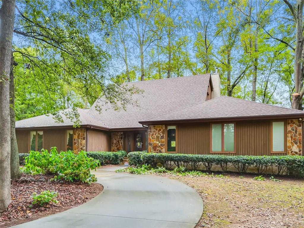 4624 River Court - Photo 1