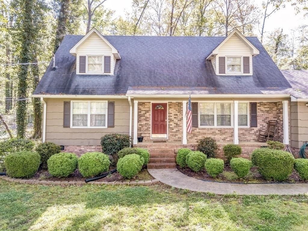 129 Cherokee Circle - Photo 1