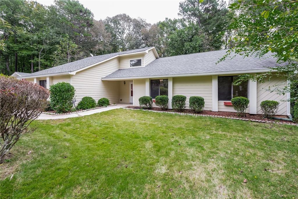 309 Sandown Drive - Photo 1