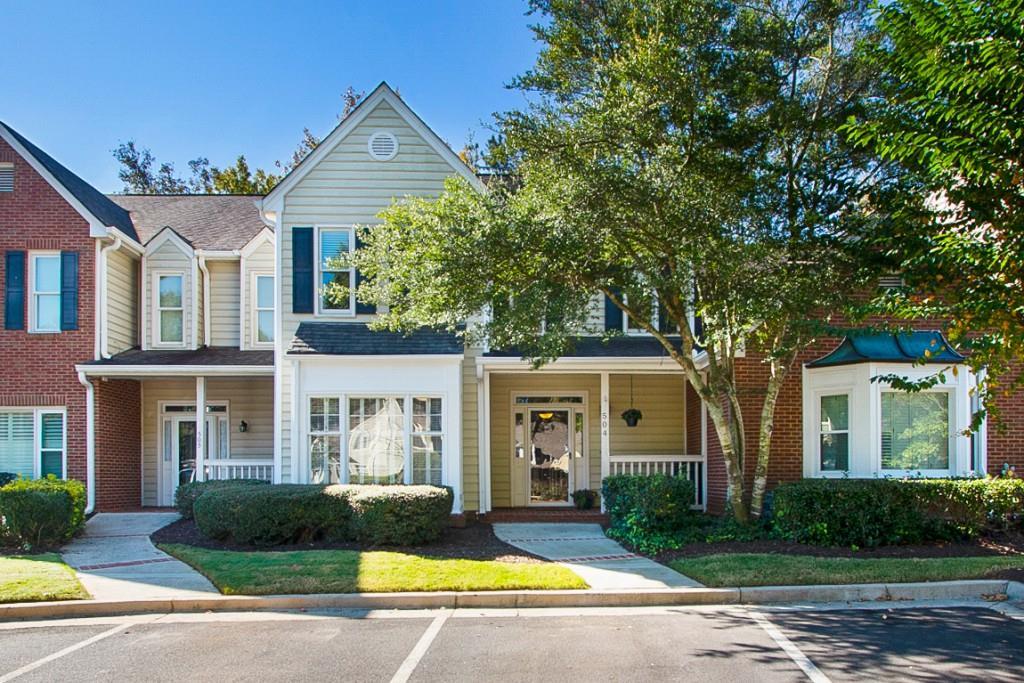 504 Bridle Path - Photo 1