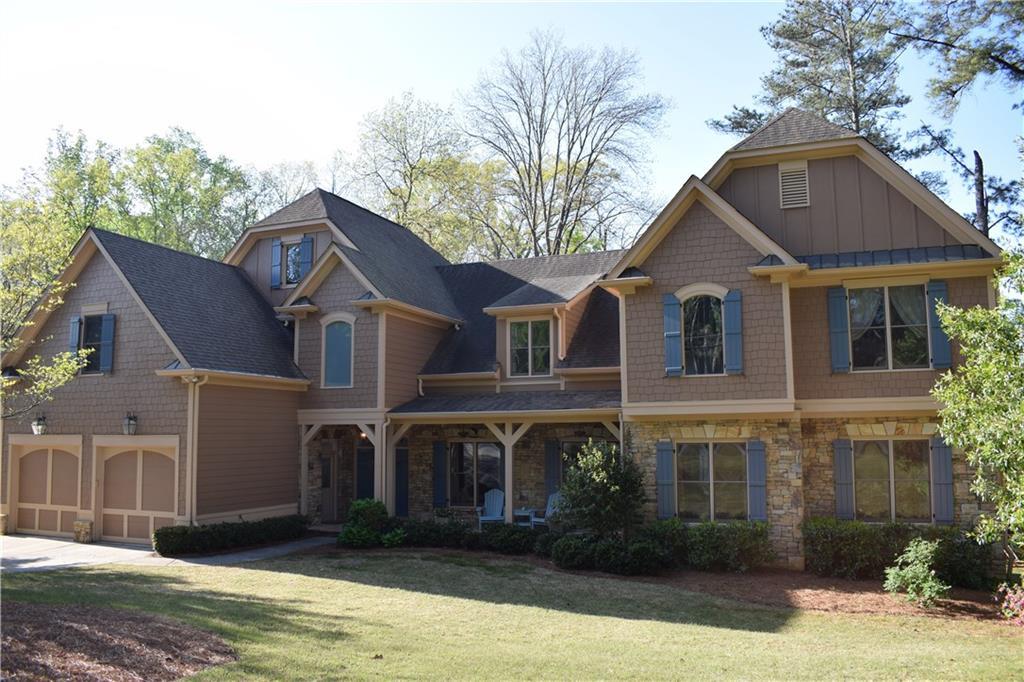 2415 Sunset Drive - Photo 1