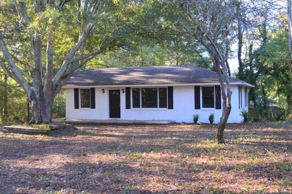1755 Friendship Circle - Photo 1