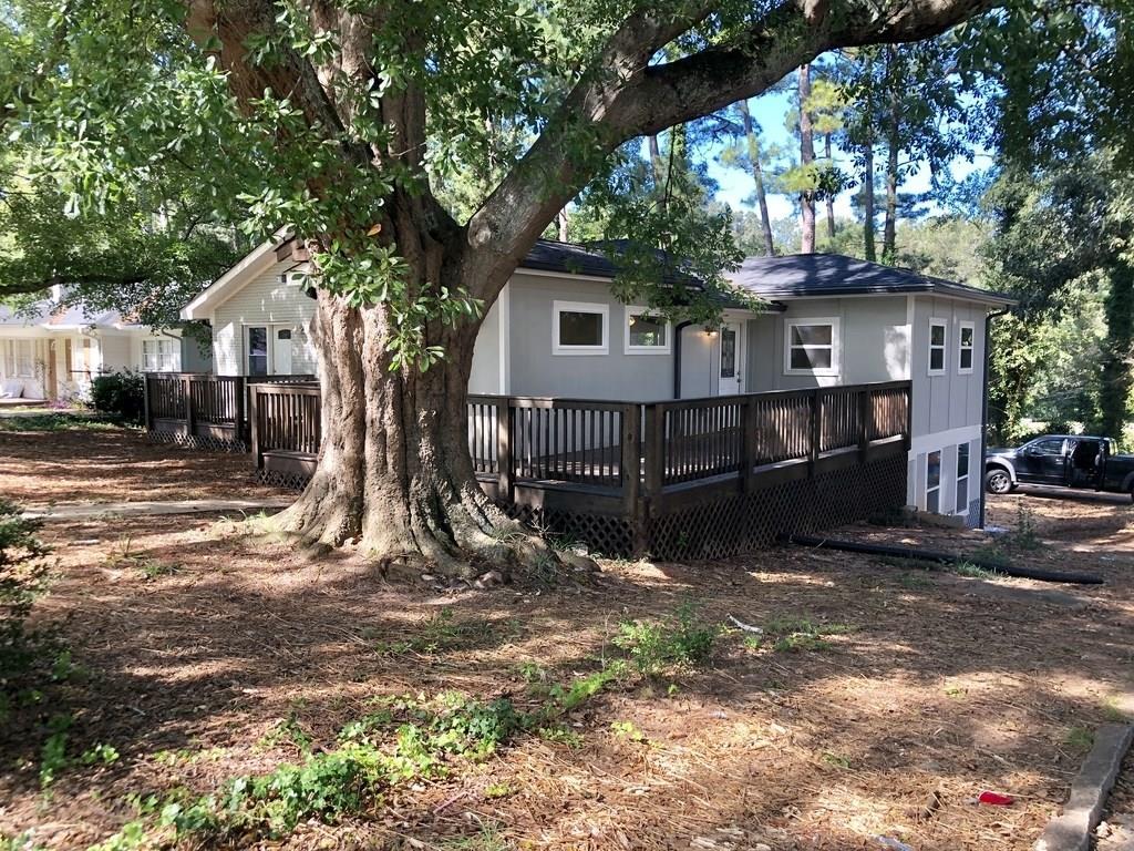 1882 Camellia Drive - Photo 1
