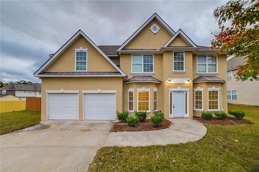 905 Southfork Drive - Photo 1