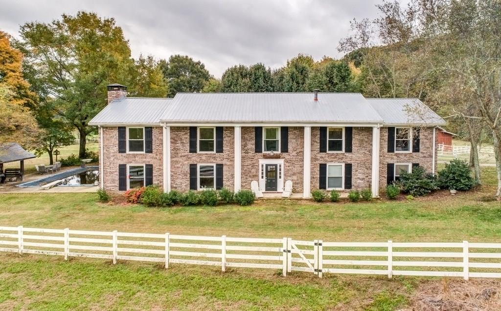 3807 Casteel Road - Photo 1