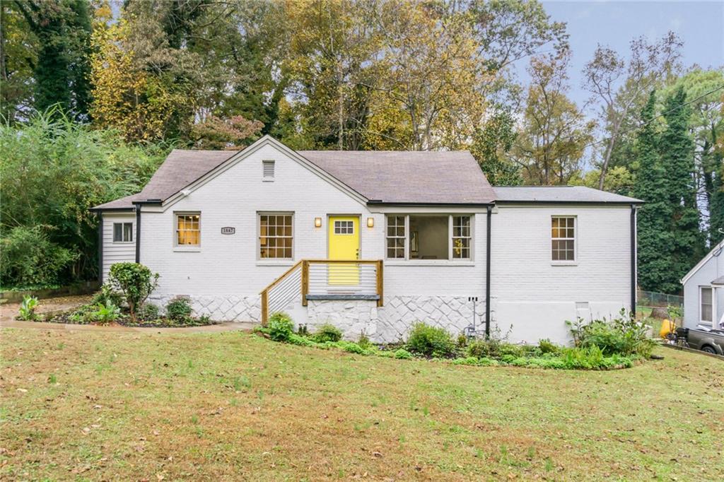 1847 Glendale Drive - Photo 1