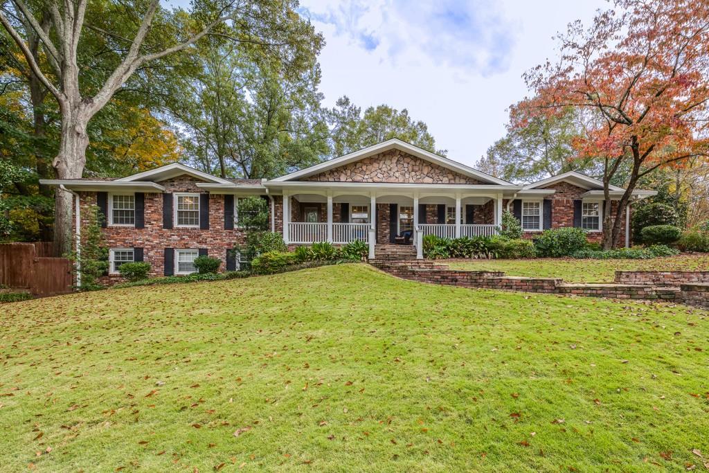 1702 Crestline Drive - Photo 1