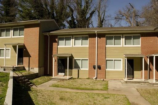 390 West Lake Avenue - Photo 1