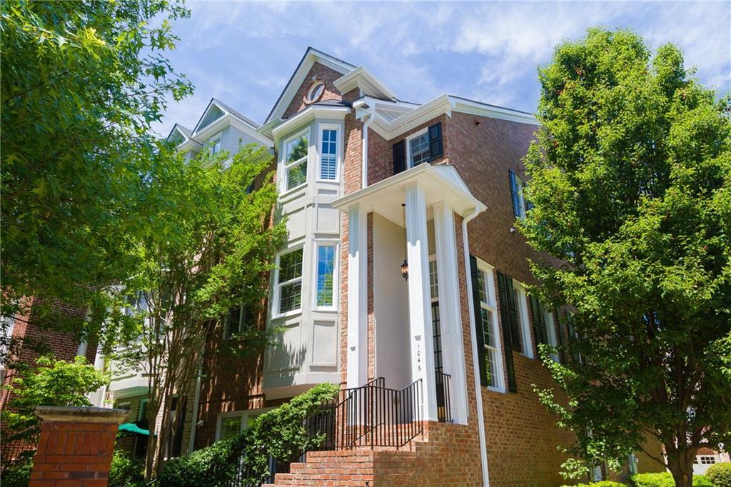 1046 Emory Parc Place - Photo 1