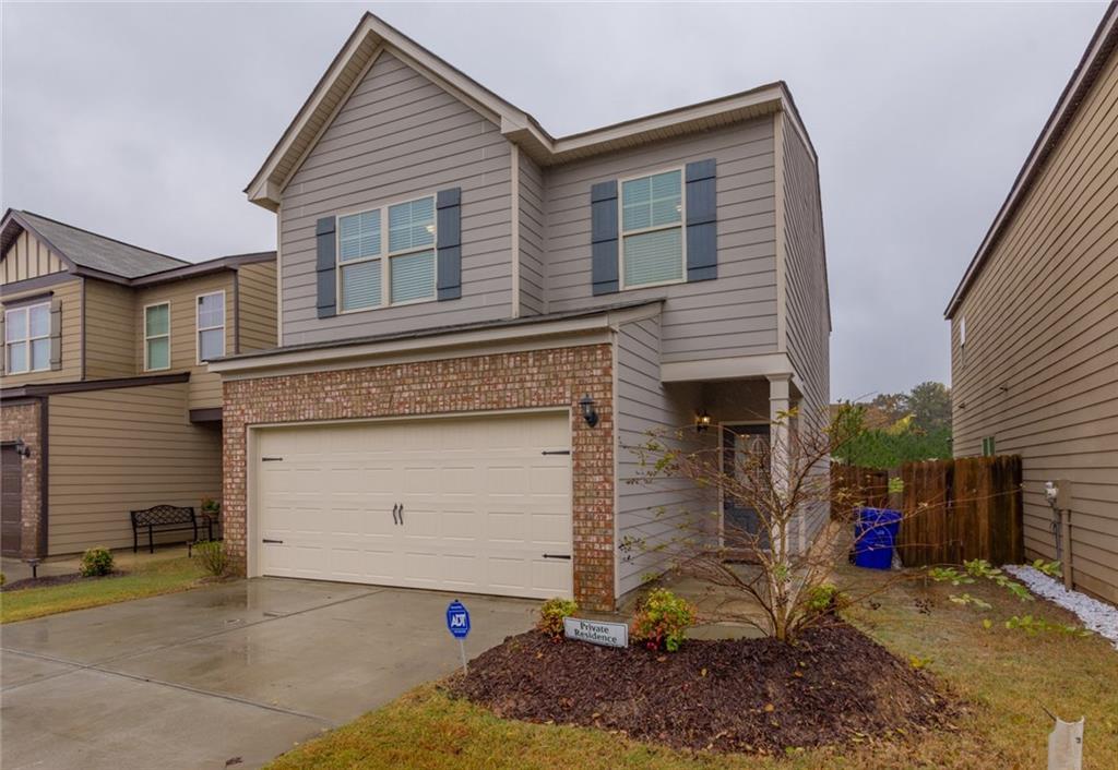 322 Lauren Drive - Photo 1