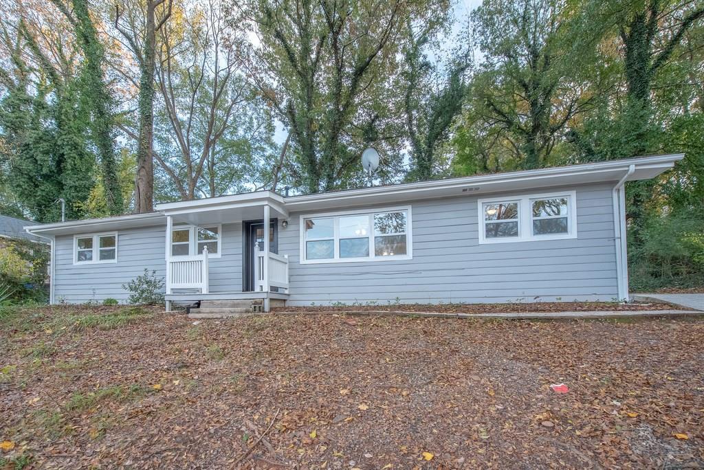 294 Lincoln Street - Photo 1