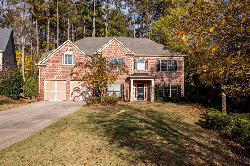 1866 Brackendale Road - Photo 1