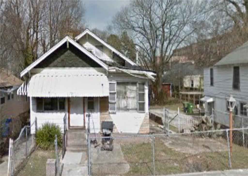 1033 Palmetto Avenue - Photo 1