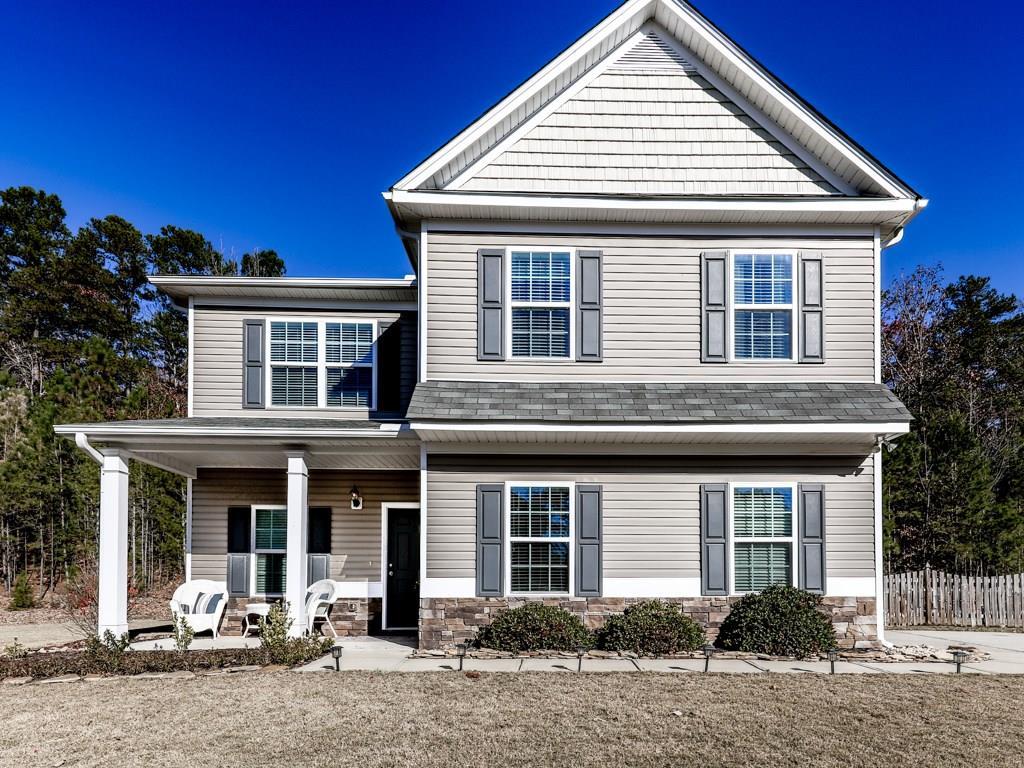 435 Leyland Drive - Photo 1