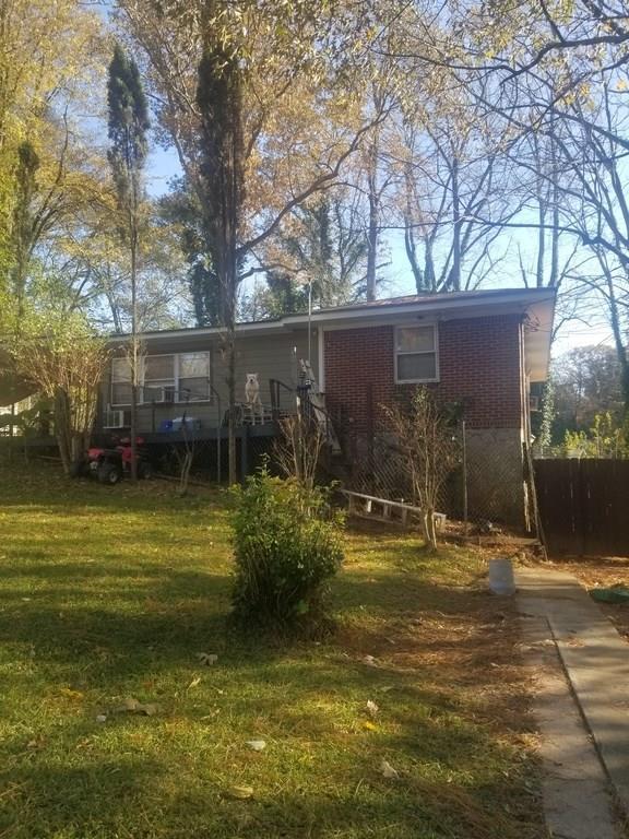 1574 Woodland Circle - Photo 1