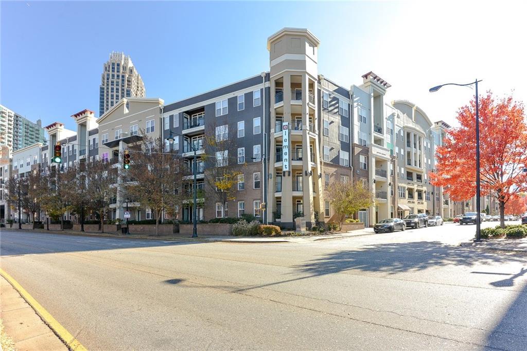 390 17th Street - Photo 1