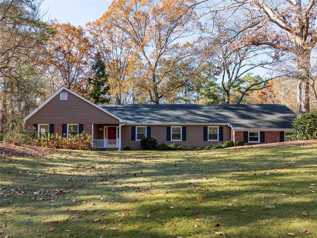 1570 Huntingdon Trail - Photo 1