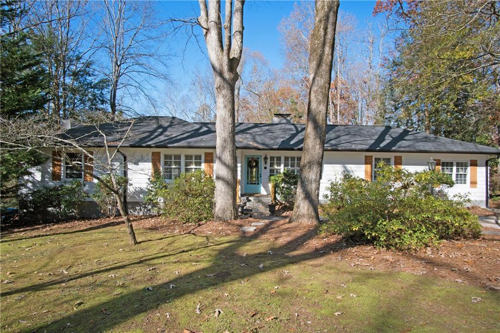 576 Stillwood Drive - Photo 1