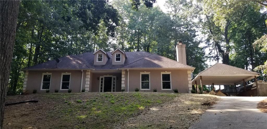 114 Stonehedge Drive - Photo 1