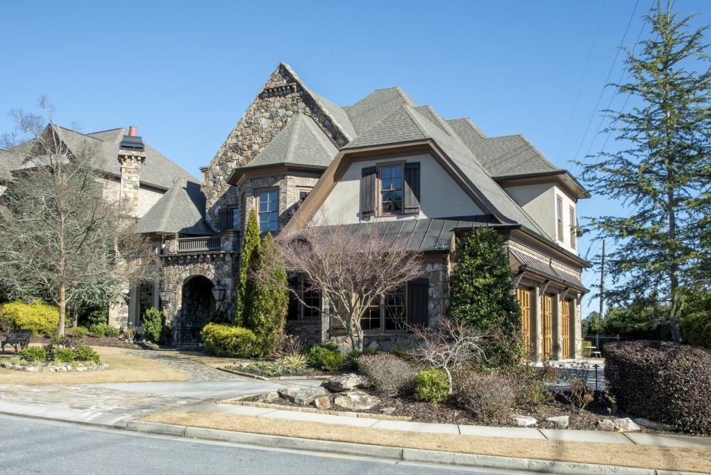 2170 Heathermoor Hill Drive - Photo 1