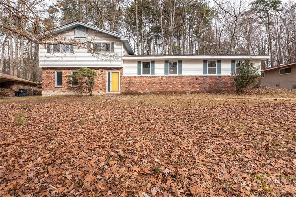 2565 Lantern Lane - Photo 1