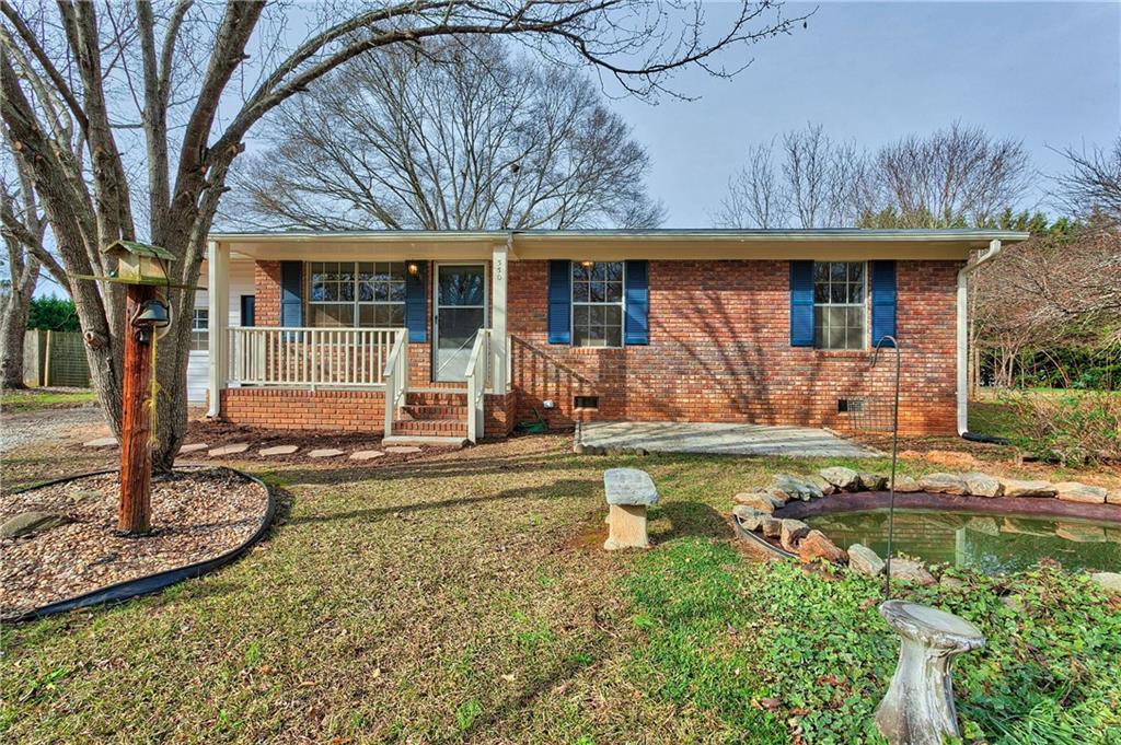 330 Bruce Street - Photo 1