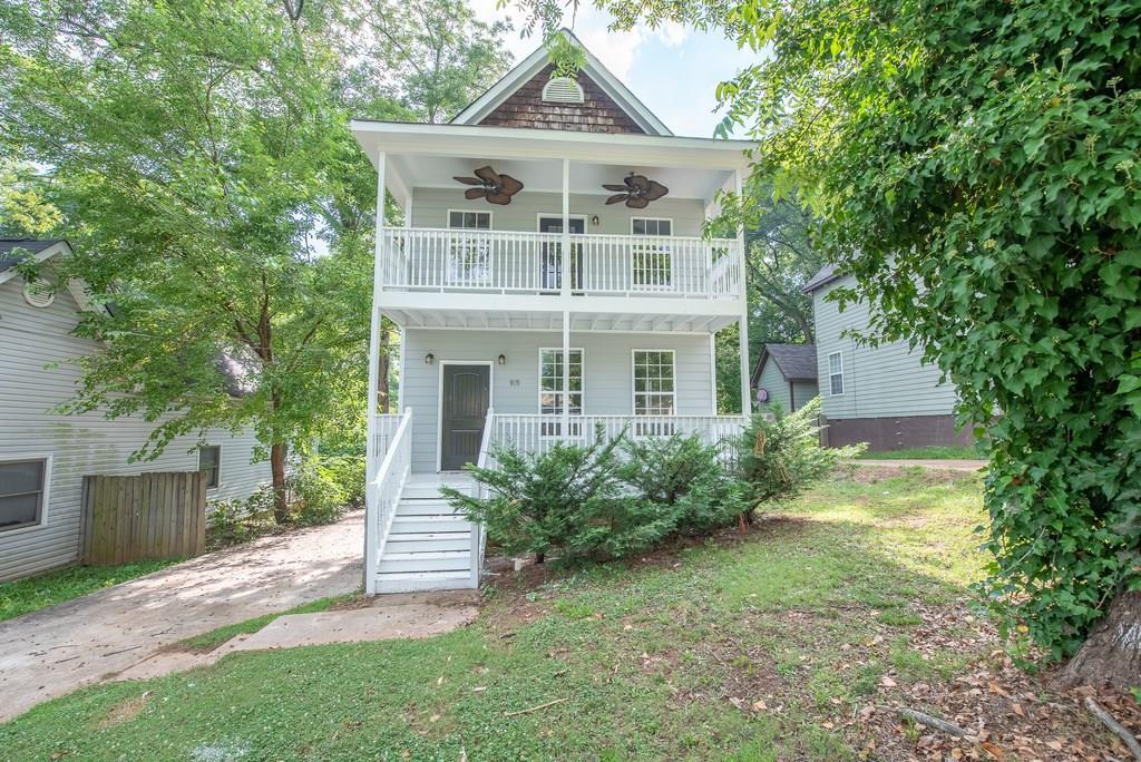 989 Linam Avenue - Photo 1