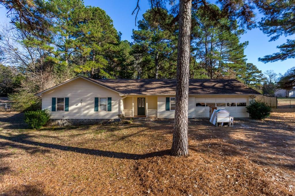 490 Southmoor Circle - Photo 1