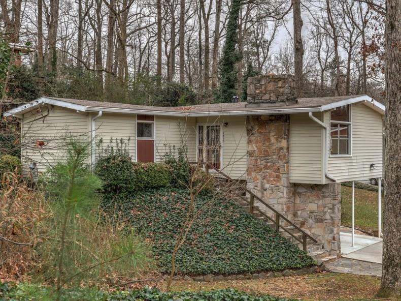 2022 Roxboro Road - Photo 1