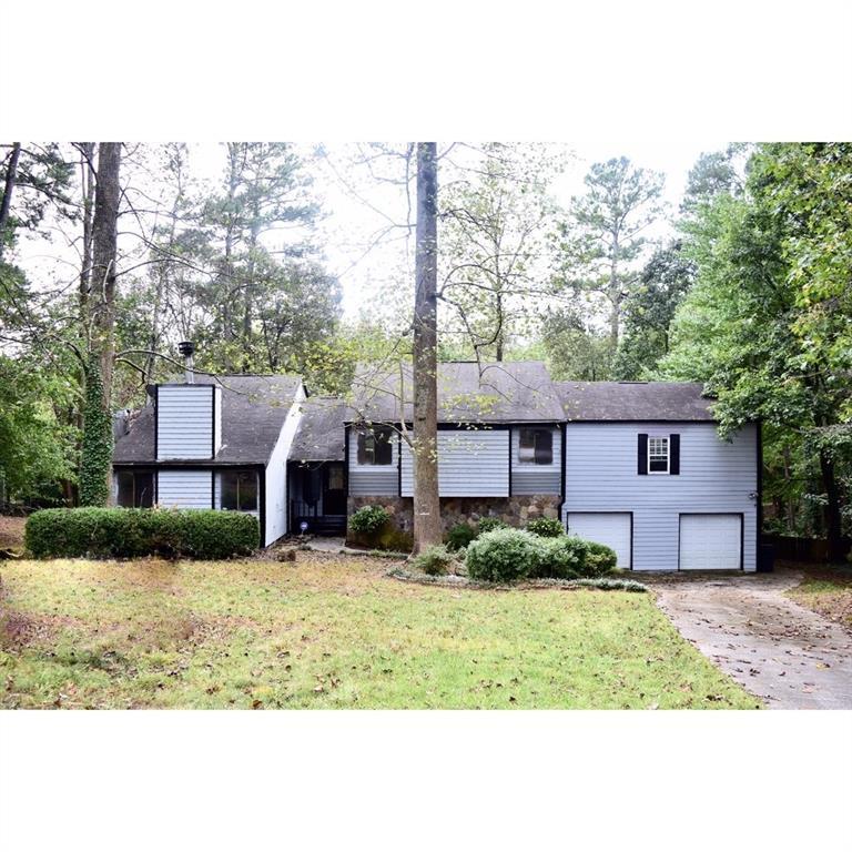 1870 Abercorn Way - Photo 1