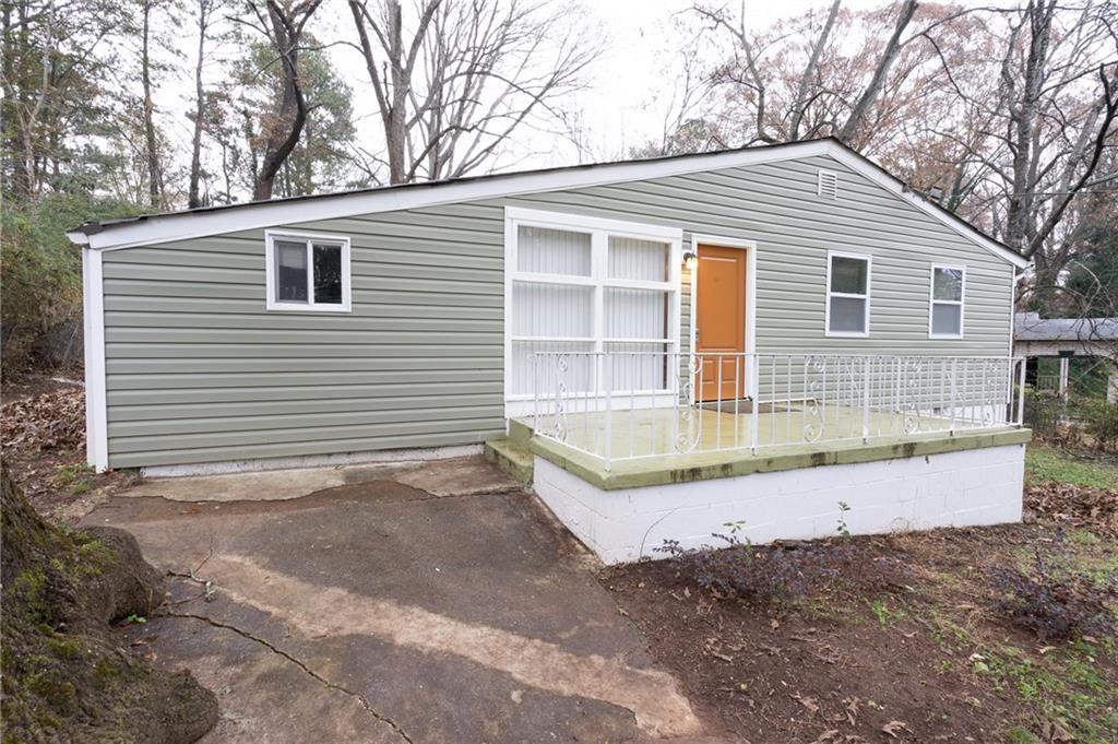 986 Billings Avenue - Photo 1