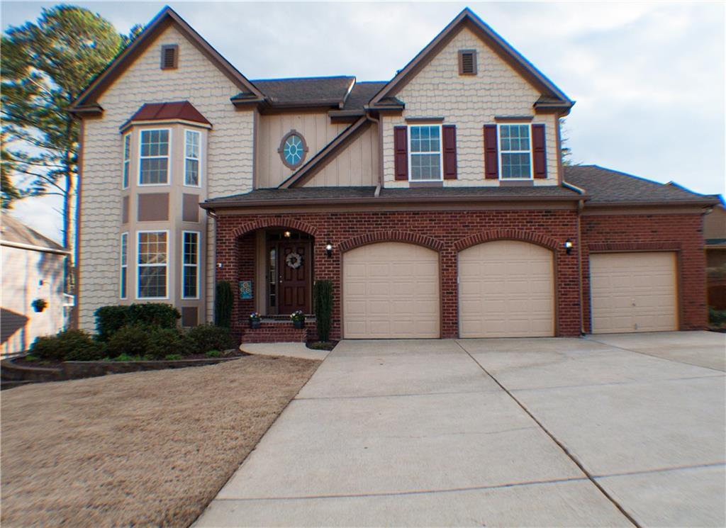 402 Brookfield Circle - Photo 1