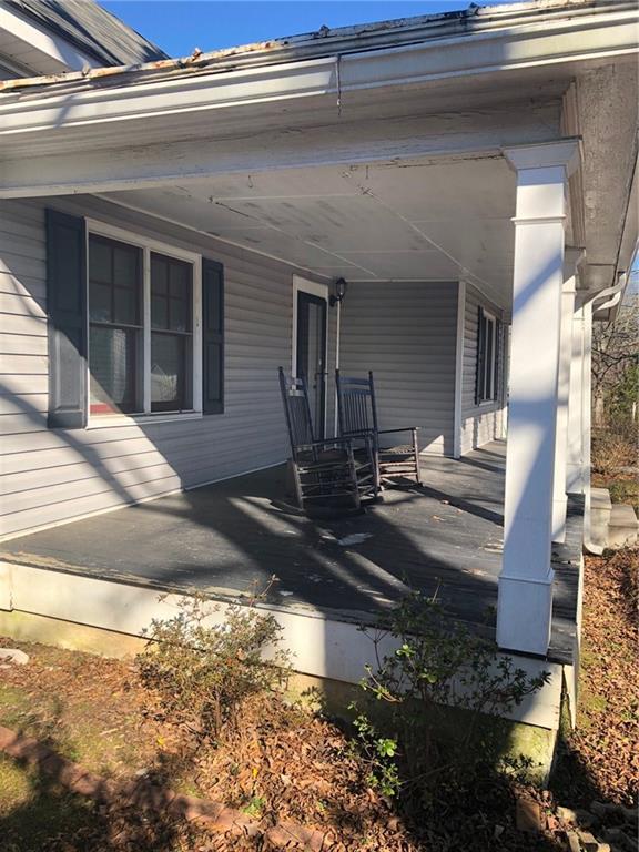 506 Oak Street - Photo 1
