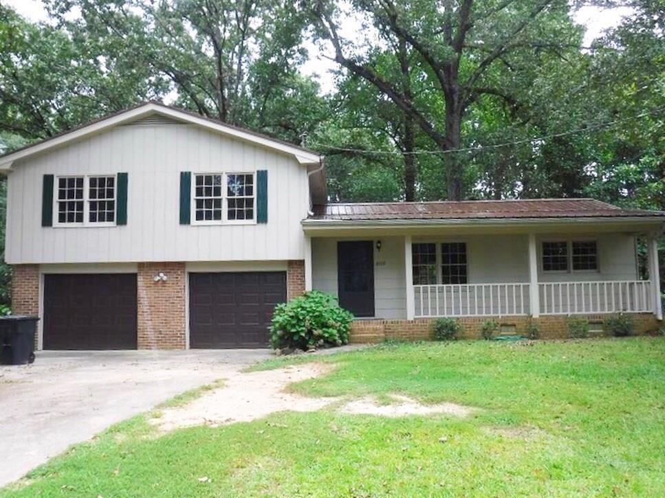 2559 Majestic Circle - Photo 1