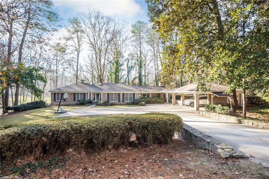 1190 Wesley Road - Photo 1