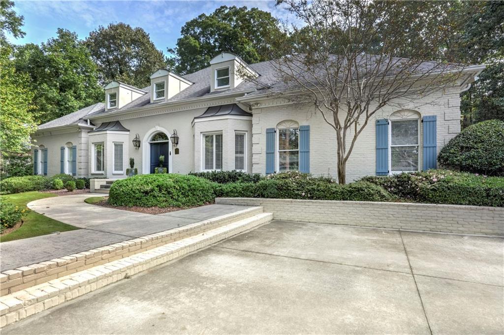 5335 Powers Ferry Road - Photo 1
